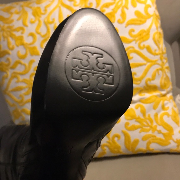 Tory Burch NWOT Leather Boots - Picture 3 of 5